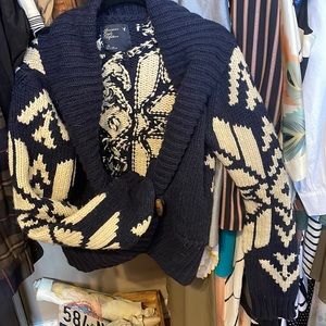AEO Sweater Cardigan